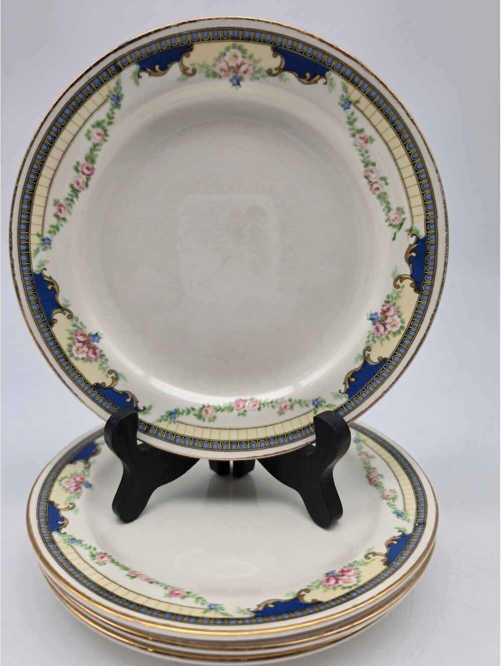 Nautilus Vintage Floral Pattern Salad Plates Set of 4